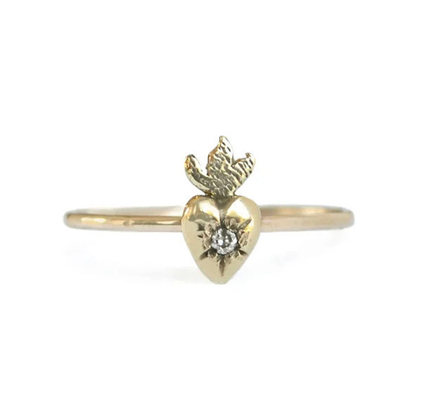 Amulet Sacred Heart Ring